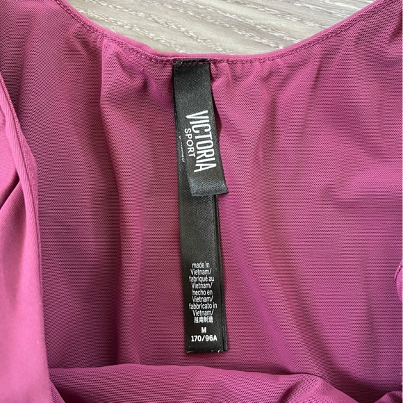 EUC Victoria Sport Ruffle Sports Long line Bra Top - M - Picture 2 of 4